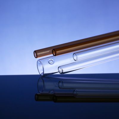 アルカリの抵抗のこはく色のガラス管5mlスクリーンの印刷表面